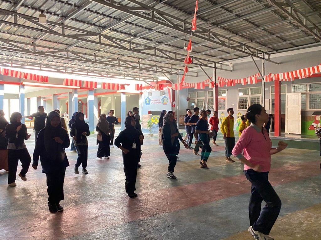 tip kekal positif sepanjang hari